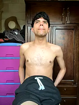 Snapshot of Axel-Mejia chatting on 11-19-25, 07:14 Axel-Mejia online show from 11-19-25, 07:14