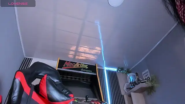 Jenie fire  online show from 10-23-25, 07:45