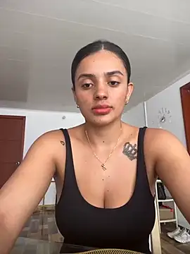 AnaaFaith  online show from 10-10-25, 04:28