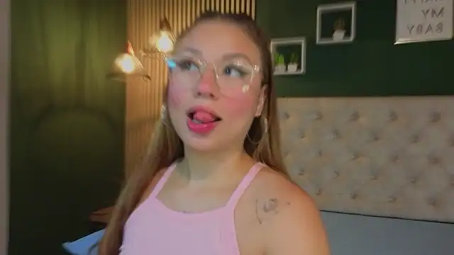 sky collinss online show from 10-15-25, 09:04