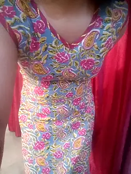 Snapshot of Anamika-singhania chatting on 10-13-25, 11:21 Anamika-singhania online show from 10-13-25, 11:21