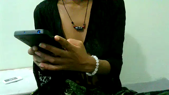 kristy 432 online show from 09-19-25, 06:48