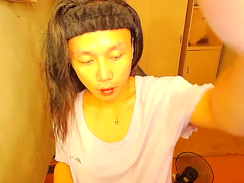 YourNikkieXxx online show from 11-02-25, 09:00