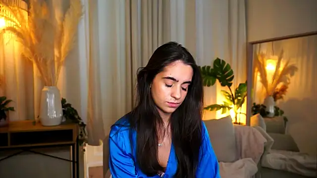 Snapshot of miilky_wayy chatting on 10-08-25, 10:24 miilky wayy online show from 10-08-25, 10:24