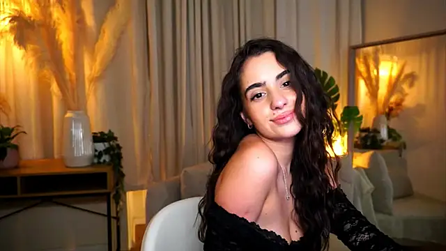 Snapshot of miilky_wayy chatting on 10-26-25, 04:02 miilky wayy online show from 10-26-25, 04:02