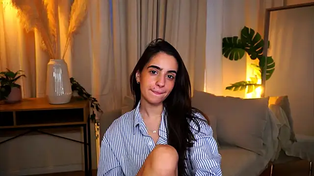 Snapshot of miilky_wayy chatting on 11-21-25, 11:20 miilky wayy online show from 11-21-25, 11:20