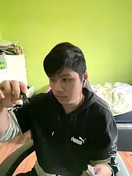 Snapshot of Kingpowerlittel chatting on 09-29-25, 03:17 Kingpowerlittel online show from 09-29-25, 03:17