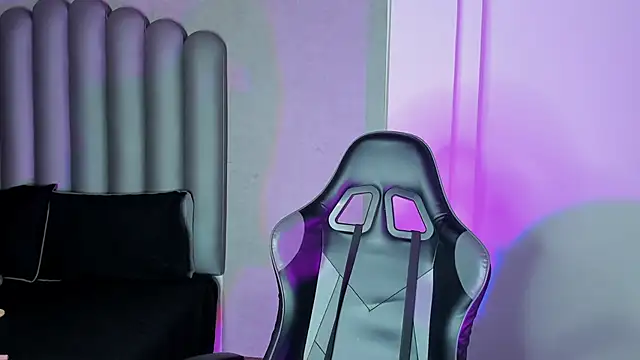 chubby sexy  online show from 11-28-25, 12:24