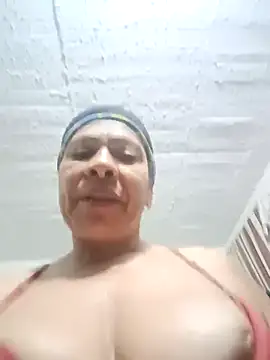 Snapshot of Morenaza6420 chatting on 11-30-25, 12:53 Morenaza6420 online show from 11-30-25, 12:53