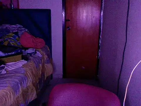 Snapshot of panquevis_22 chatting on 10-11-25, 04:16 panquevis 22 online show from 10-11-25, 04:16