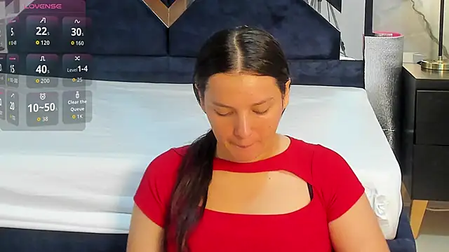 Snapshot of VioletRose_as chatting on 10-05-25, 01:42 VioletRose as online show from 10-05-25, 01:42