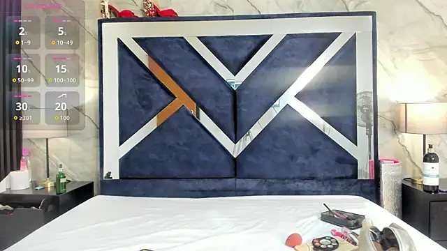 Snapshot of VioletRose_as chatting on 10-07-25, 03:31 VioletRose as online show from 10-07-25, 03:31