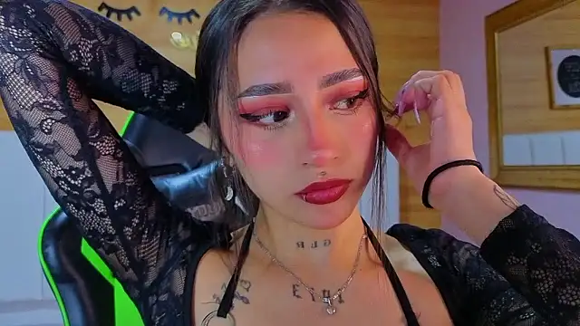 Abril Velvet a  online show from 01-08-26, 12:40