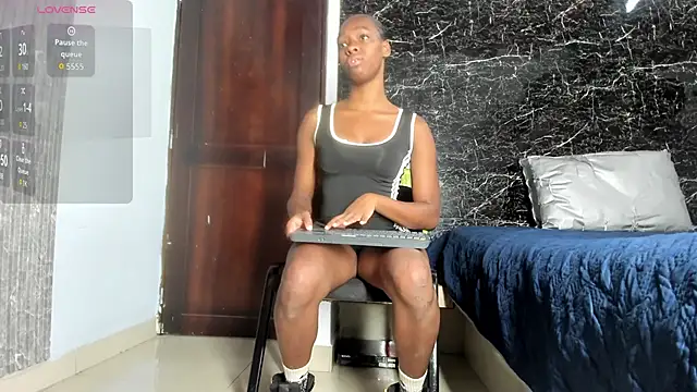 Kristel 05 online show from 10-28-25, 12:09