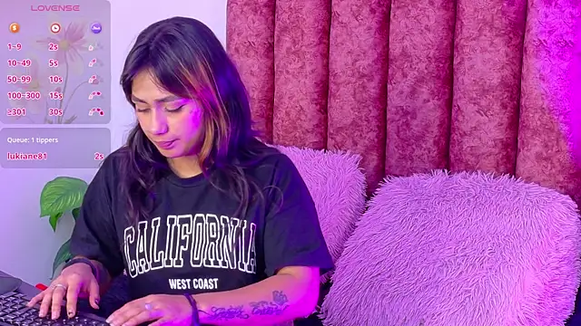 Conejita 420 online show from 11-29-25, 08:45