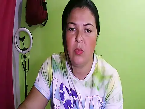 anapaulaa online show from 10-17-25, 06:43