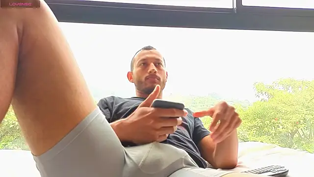 enormous c0ckk online show from 11-07-25, 05:13