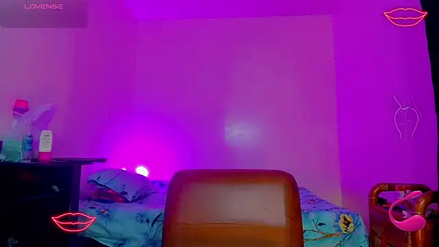 Snapshot of bayolet_ chatting on 04-08-26, 11:32 bayolet online show from 04-08-26, 11:32