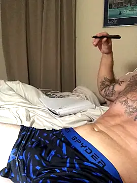 Snapshot of IsAparty chatting on 09-18-25, 09:44 IsAparty online show from 09-18-25, 09:44