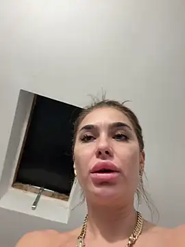 KaseyQuinn  online show from 11-07-25, 07:41