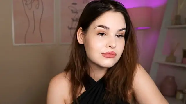 Snapshot of BustyGff chatting on 09-10-25, 07:30 BustyGff online show from 09-10-25, 07:30