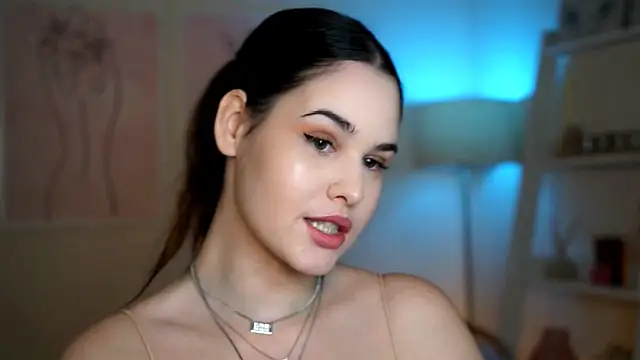 Snapshot of BustyGff chatting on 10-15-25, 08:25 BustyGff online show from 10-15-25, 08:25