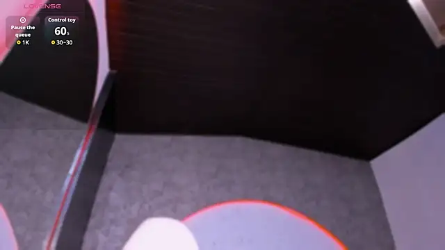 ReinaChloe online show from 02-03-26, 04:12