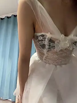 Yiyi-707 online show from 02-25-26, 10:25