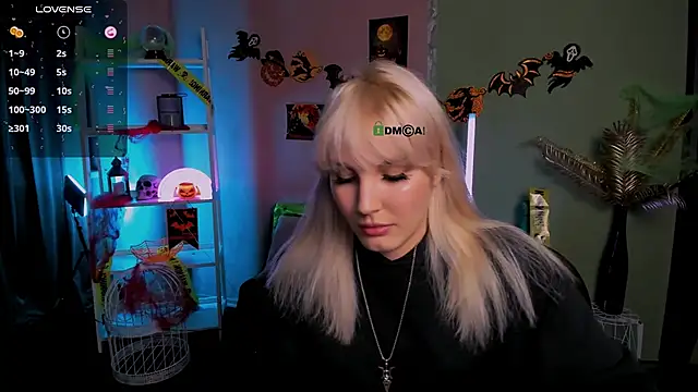 Snapshot of marta_smith chatting on 10-24-25, 07:43 marta smith online show from 10-24-25, 07:43