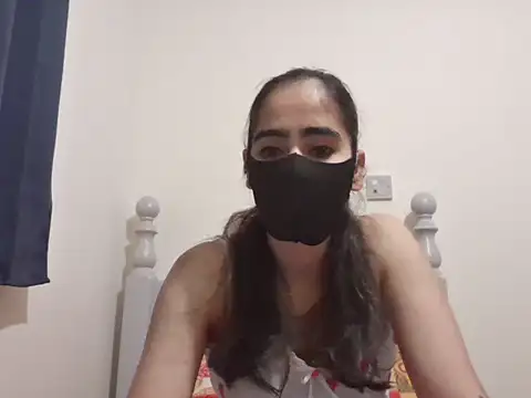 BobtailFormal online show from 01-10-26, 08:32