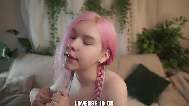 ElizSpieth online show from 11-28-25, 01:30