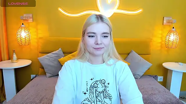 RuthBryant online show from 10-19-25, 12:44