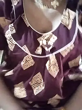 Snapshot of rani8008 chatting on 09-20-25, 06:25 rani8008 online show from 09-20-25, 06:25