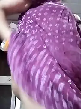 Snapshot of rani8008 chatting on 09-25-25, 06:22 rani8008 online show from 09-25-25, 06:22