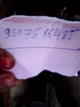 Snapshot of rani8008 chatting on 10-04-25, 06:22 rani8008 online show from 10-04-25, 06:22