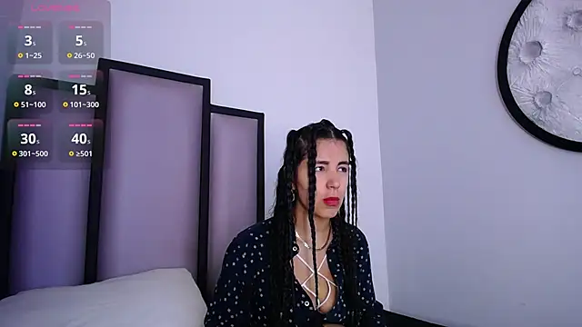 Snapshot of Lucy-23 chatting on 11-23-25, 04:23 Lucy-23 online show from 11-23-25, 04:23