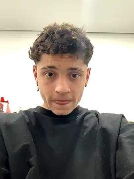 Snapshot of afos_ chatting on 10-29-25, 04:59 afos online show from 10-29-25, 04:59