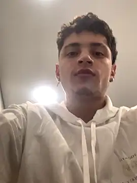 Snapshot of afos_ chatting on 12-04-25, 11:24 afos online show from 12-04-25, 11:24