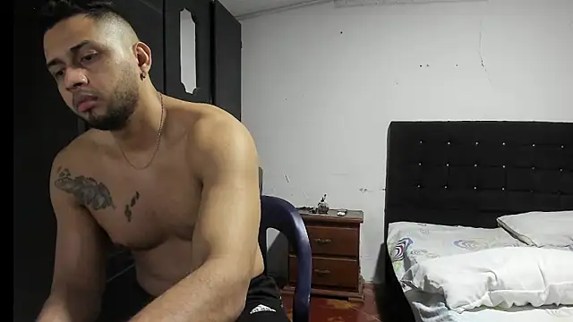 Ryan xc1 online show from 11-05-25, 02:22