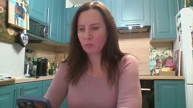 ALICAINWONDERLAND online show from 12-03-25, 05:22