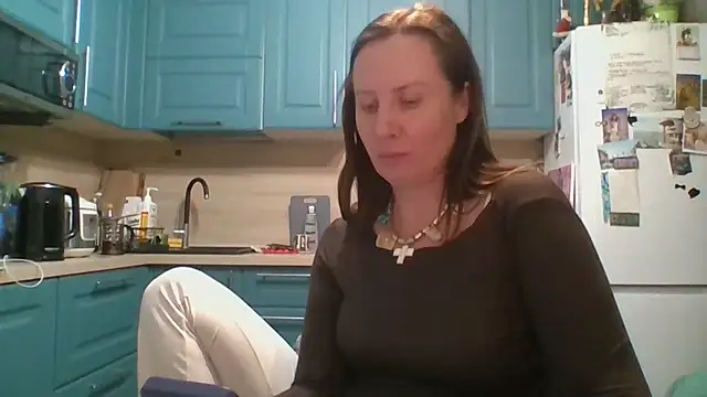 ALICAINWONDERLAND online show from 02-15-26, 06:59