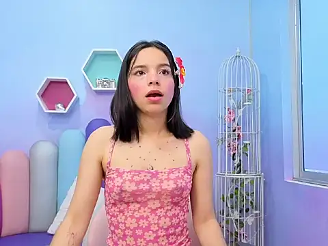 Issa Skinny  online show from 09-21-25, 11:56