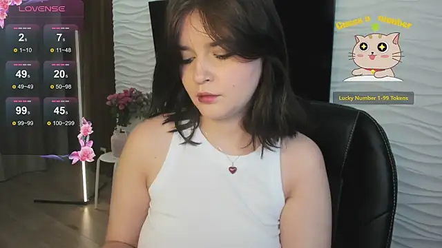 MoriGirl online show from 09-23-25, 01:03
