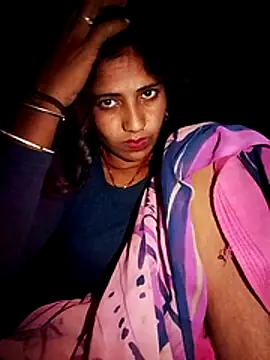 Snapshot of MISS-KAYA chatting on 10-27-25, 10:03 MISS-KAYA online show from 10-27-25, 10:03