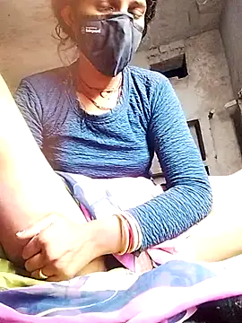 Snapshot of MISS-KAYA chatting on 11-07-25, 04:51 MISS-KAYA online show from 11-07-25, 04:51