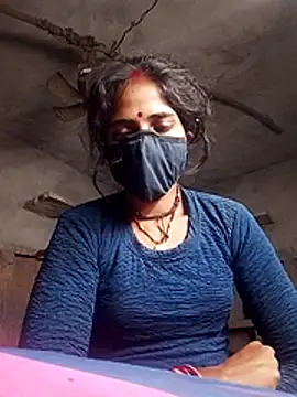 Snapshot of MISS-KAYA chatting on 11-17-25, 06:24 MISS-KAYA online show from 11-17-25, 06:24