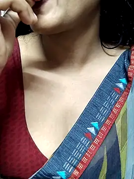 Snapshot of spicysuhana chatting on 02-11-26, 10:59 spicysuhana online show from 02-11-26, 10:59