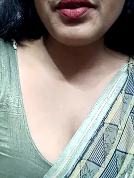 Snapshot of spicysuhana chatting on 03-01-26, 04:53 spicysuhana online show from 03-01-26, 04:53