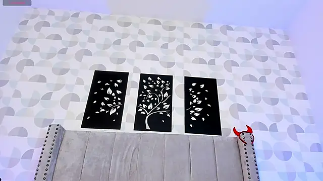 Snapshot of cristhi_esterling chatting on 11-30-25, 01:04 cristhi esterling online show from 11-30-25, 01:04