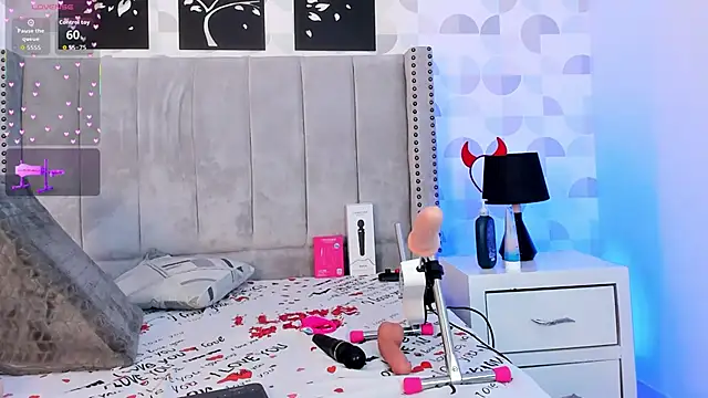 cristhi esterling online show from 12-03-25, 12:03